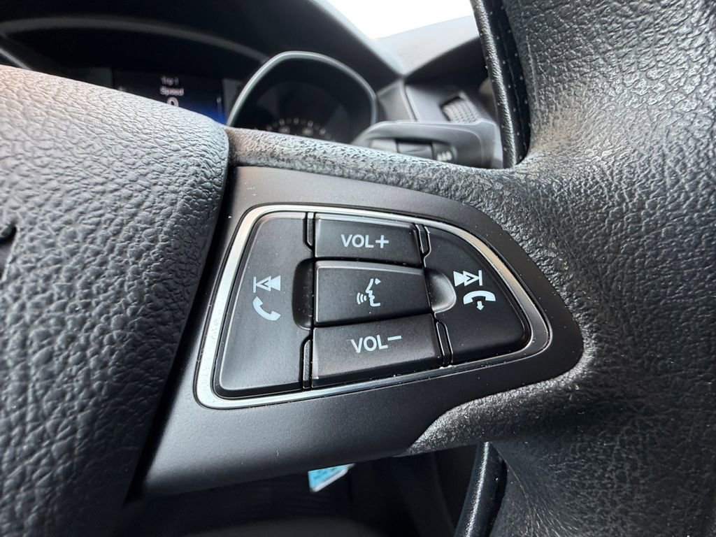 Used 2017 Ford Focus S image 24