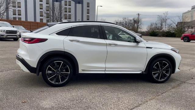 Certified 2025 INFINITI QX55 Luxe w/ Accent Package image 9