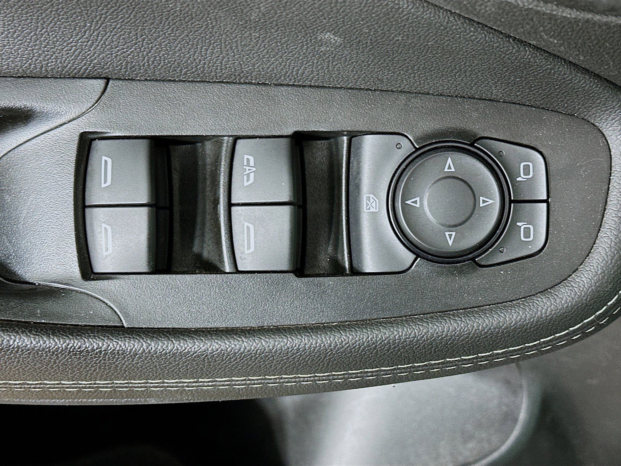Used 2024 Buick Encore GX Preferred FWD image 15