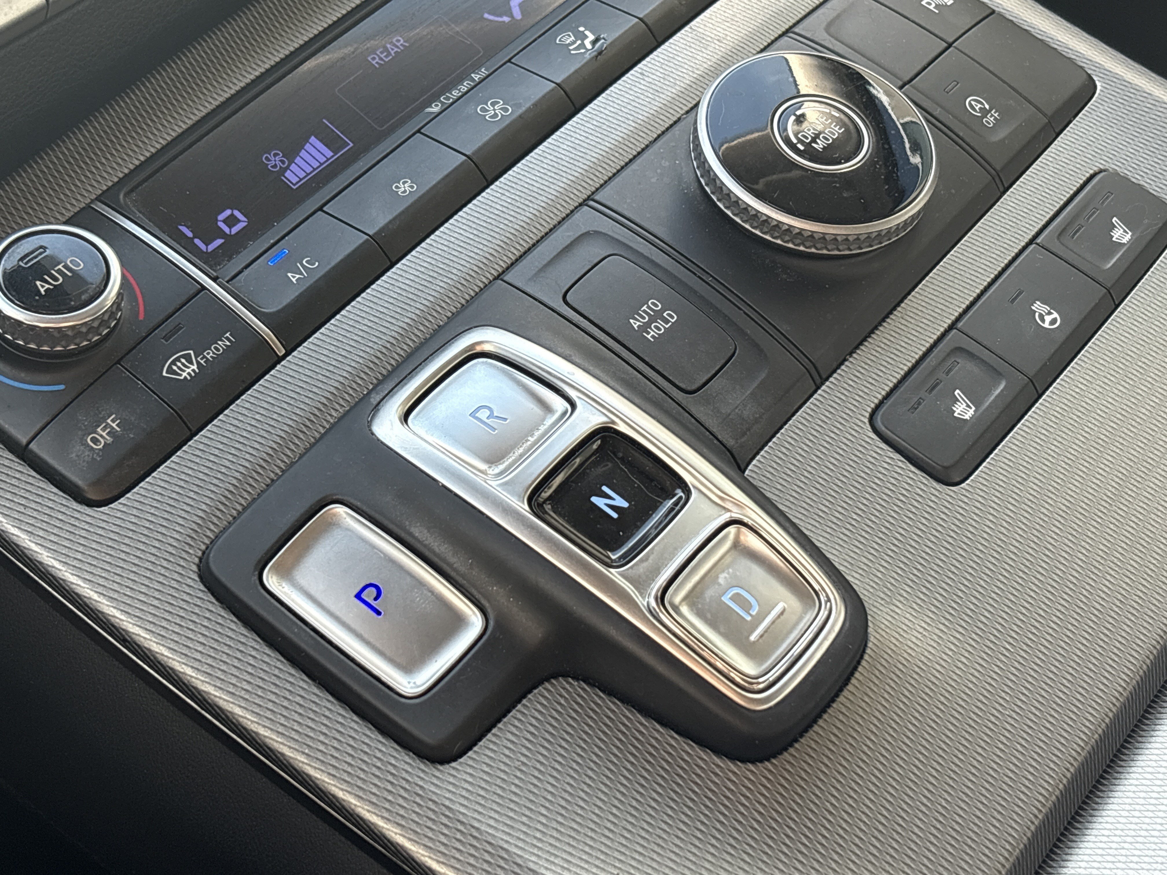 Used 2020 Hyundai Palisade SEL w/ Premium Package FWD image 6