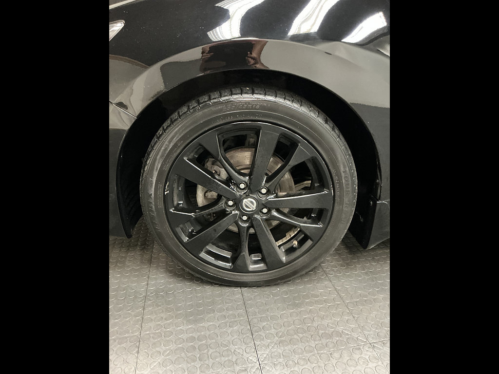 Used 2018 Nissan Altima 2.5 SR w/ SR Midnight Edition FWD image 29
