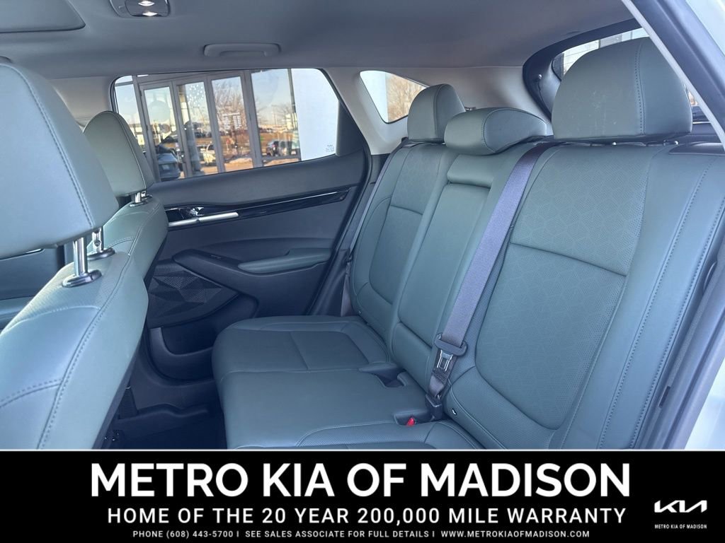 Used 2024 Kia Seltos SX w/ SX Sunroof Package image 27