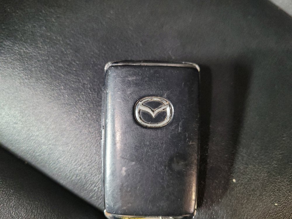 Used 2022 MAZDA MAZDA3 s FWD image 32