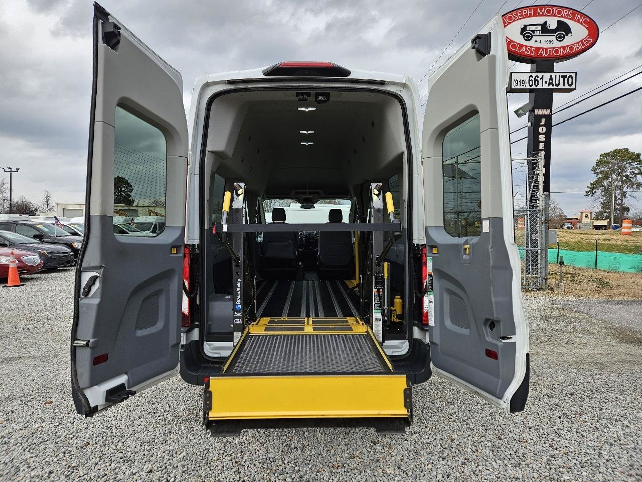 Used 2019 Ford Transit 350 XL RWD image 36