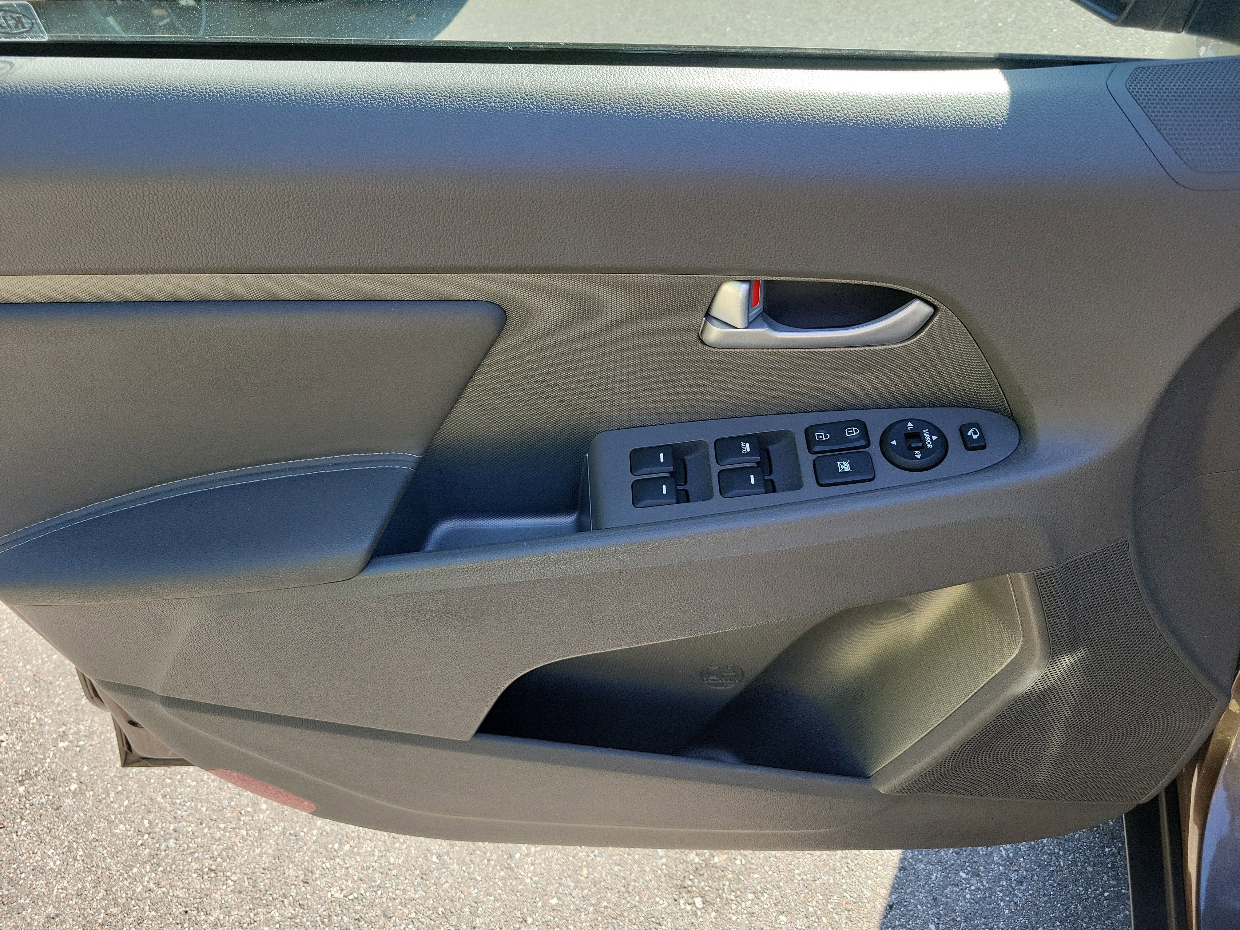 Used 2013 Kia Sportage EX w/ EX Premium Pkg FWD image 20