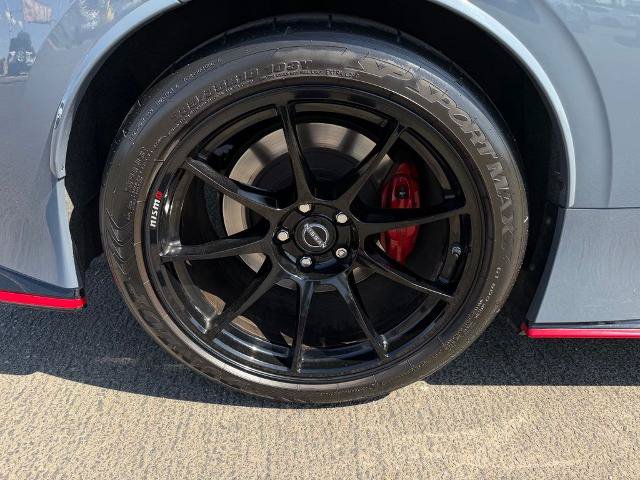 Certified 2024 Nissan Z NISMO w/ Floor Mat Package RWD image 9