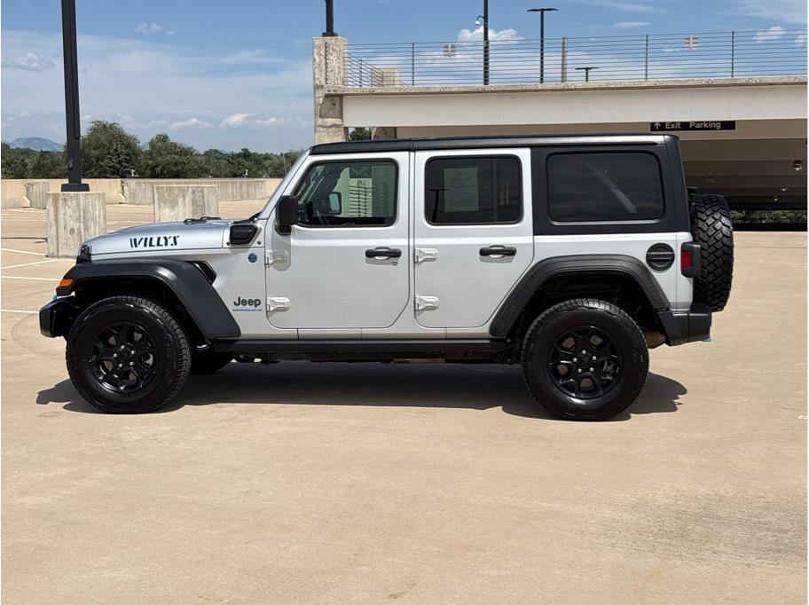 Used 2023 Jeep Wrangler Unlimited image 4