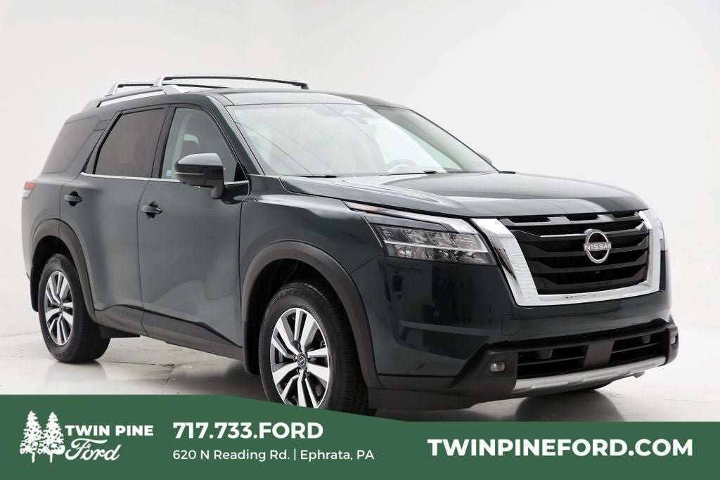 Used 2023 Nissan Pathfinder SL w/ Cargo Package