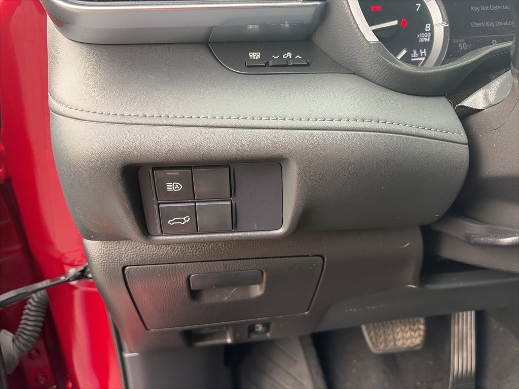 Used 2021 Toyota Highlander XSE image 16