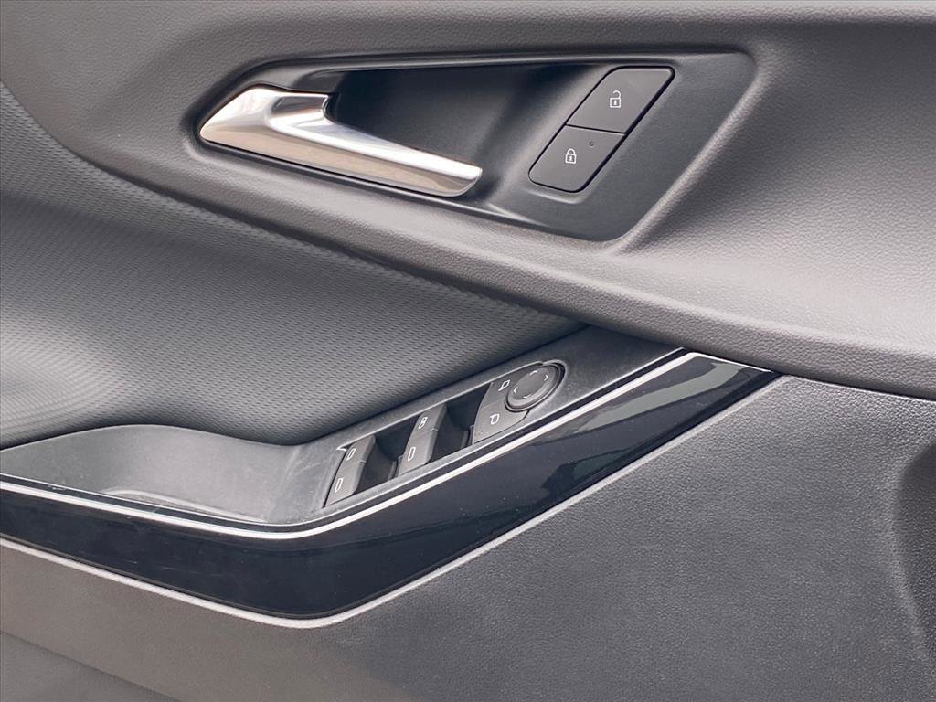 New 2026 Chevrolet Equinox LT w/ Convenience Package II image 19