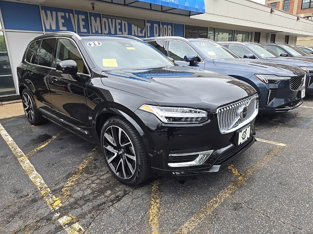 Certified 2024 Volvo XC90 B6 Ultimate w/ Protection Package AWD/4WD image 5