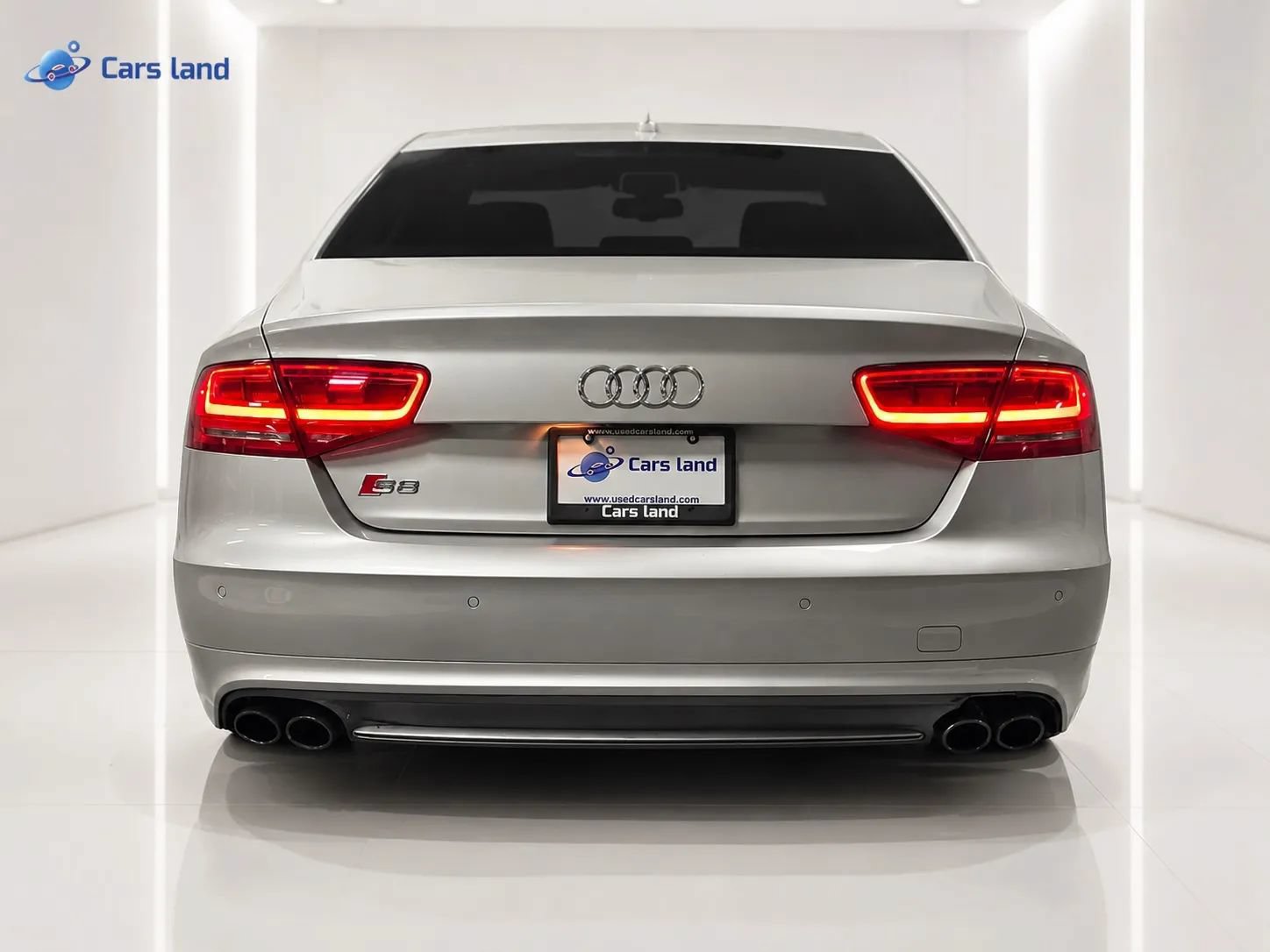 Used 2013 Audi S8 AWD/4WD image 4
