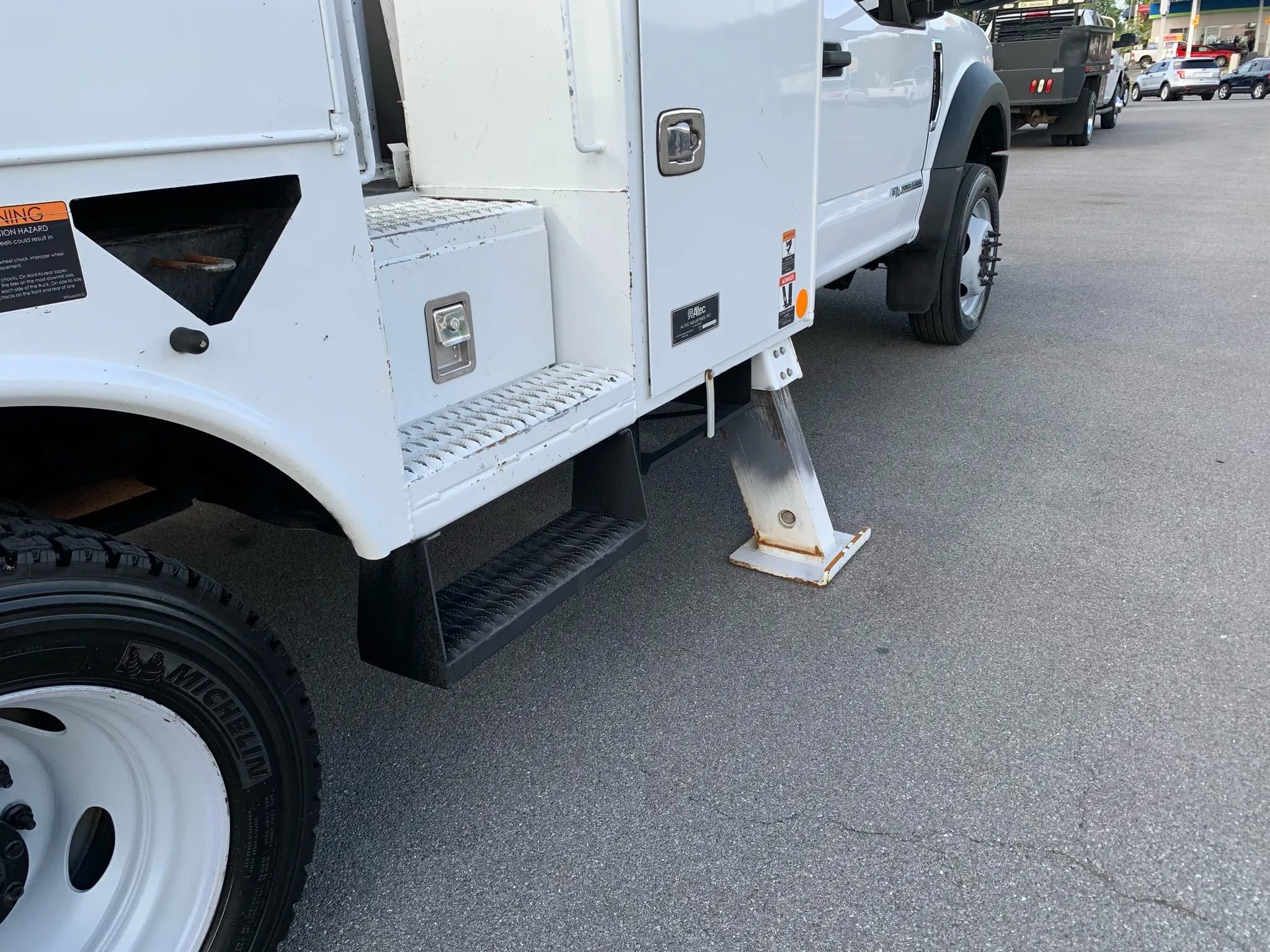 Used 2019 Ford F550 4x4 Regular Cab Super Duty image 39