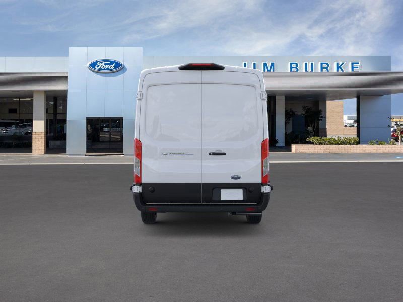 New 2025 Ford E-Transit Base image 5