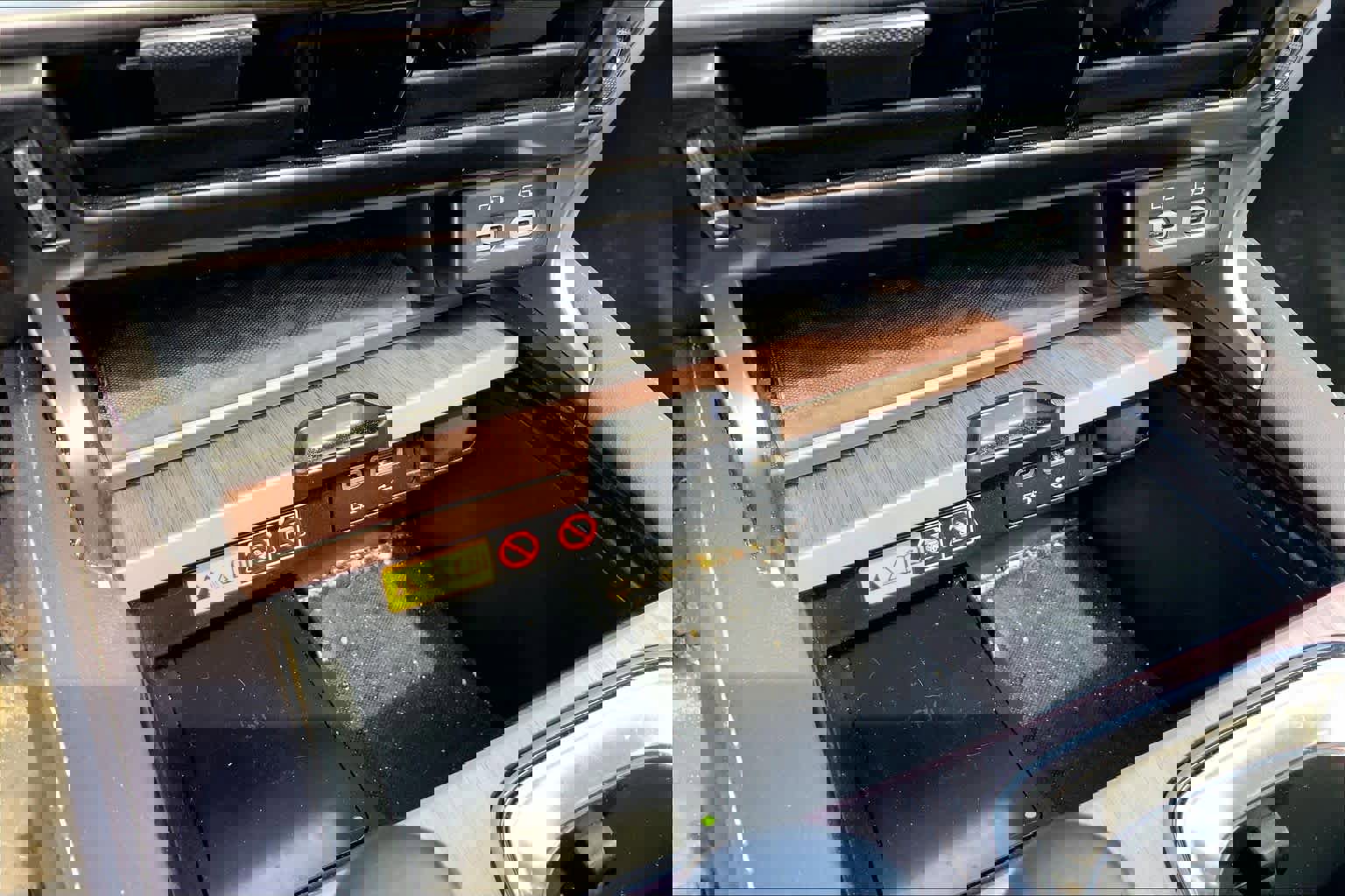 Used 2024 Lexus RX 350 Premium w/ Accessory Package image 35