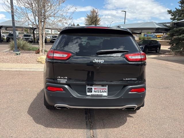Used 2015 Jeep Cherokee Limited w/ Luxury Group AWD/4WD image 8