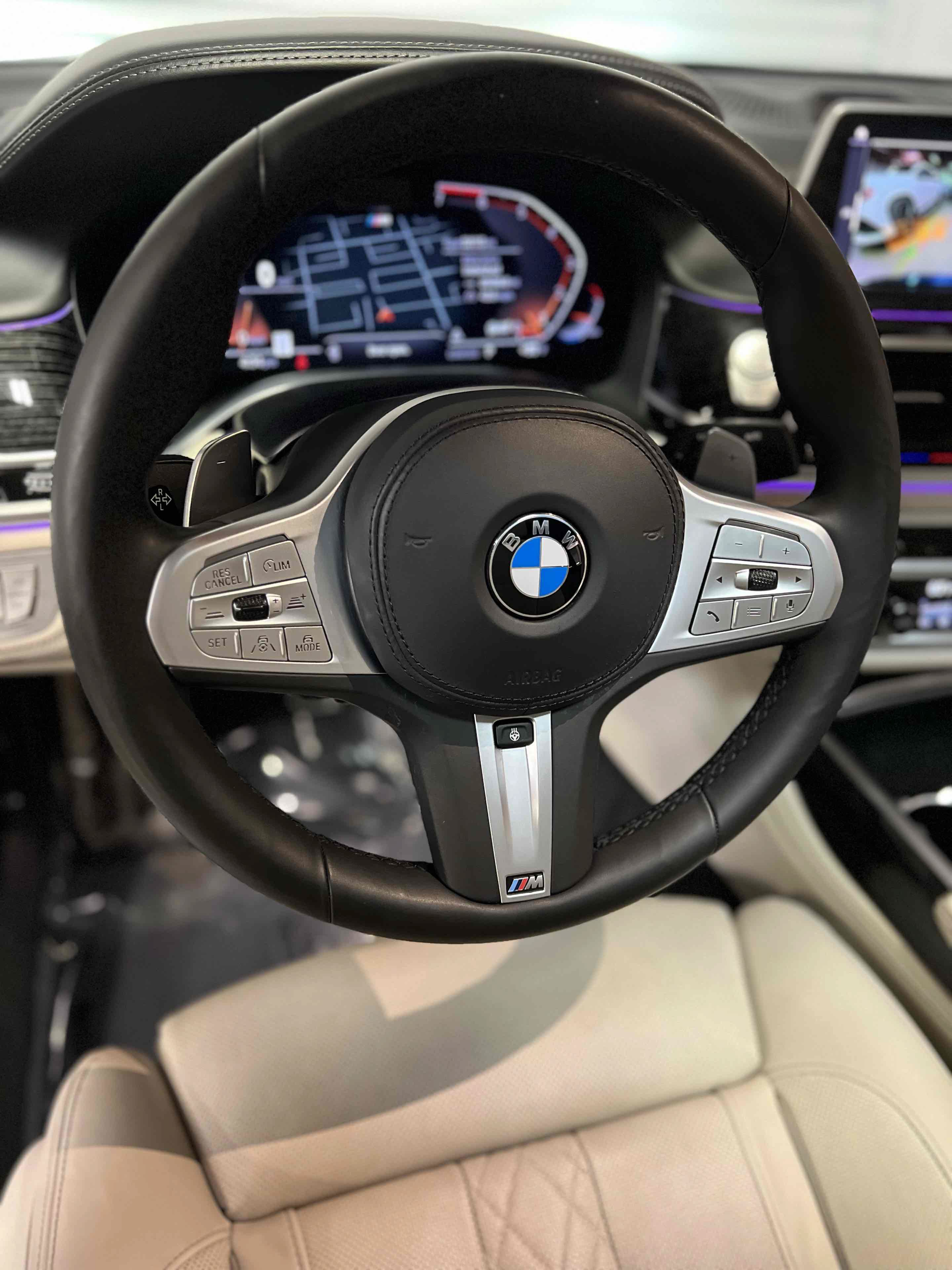 Used 2021 BMW 750i xDrive w/ Executive Package AWD/4WD image 36