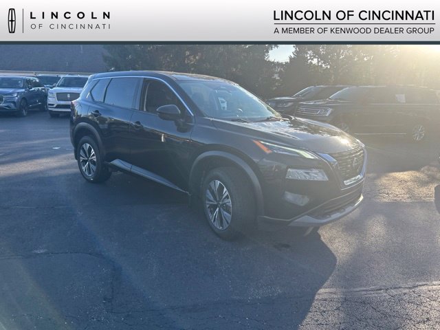 Used 2021 Nissan Rogue SV AWD/4WD image 1