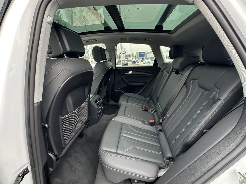 Used 2024 Audi Q5 2.0T Premium Plus image 21