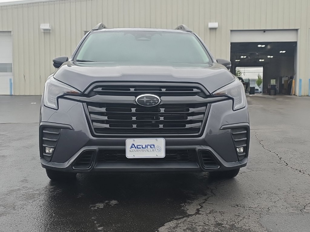 Used 2023 Subaru Ascent Onyx Edition AWD/4WD image 2