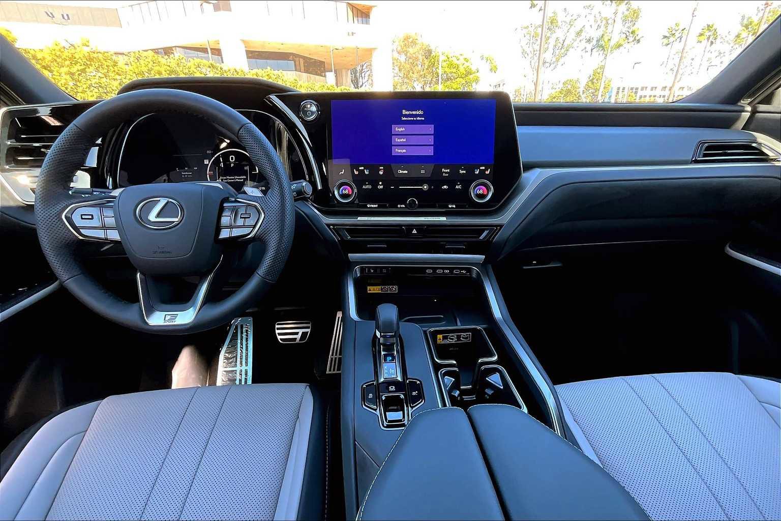 New 2026 Lexus TX 500h AWD image 5