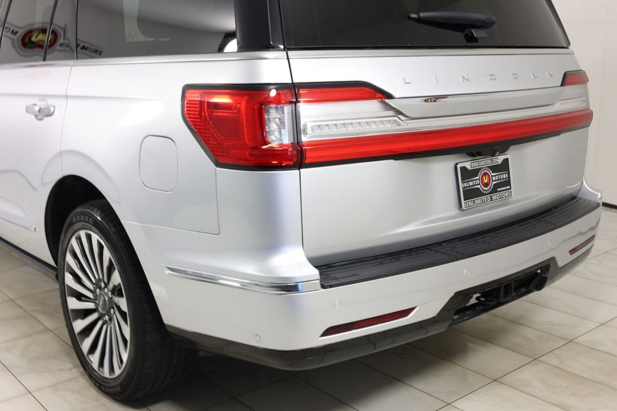 Used 2018 Lincoln Navigator Reserve w/ Technology Package AWD/4WD image 51