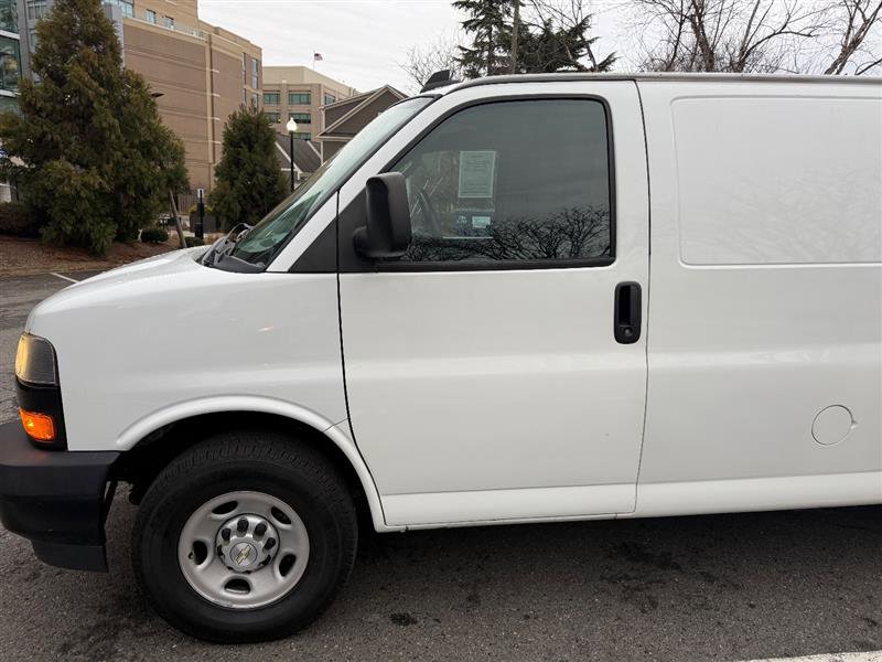 Used 2021 Chevrolet Express 2500 w/ Driver Convenience Package image 13