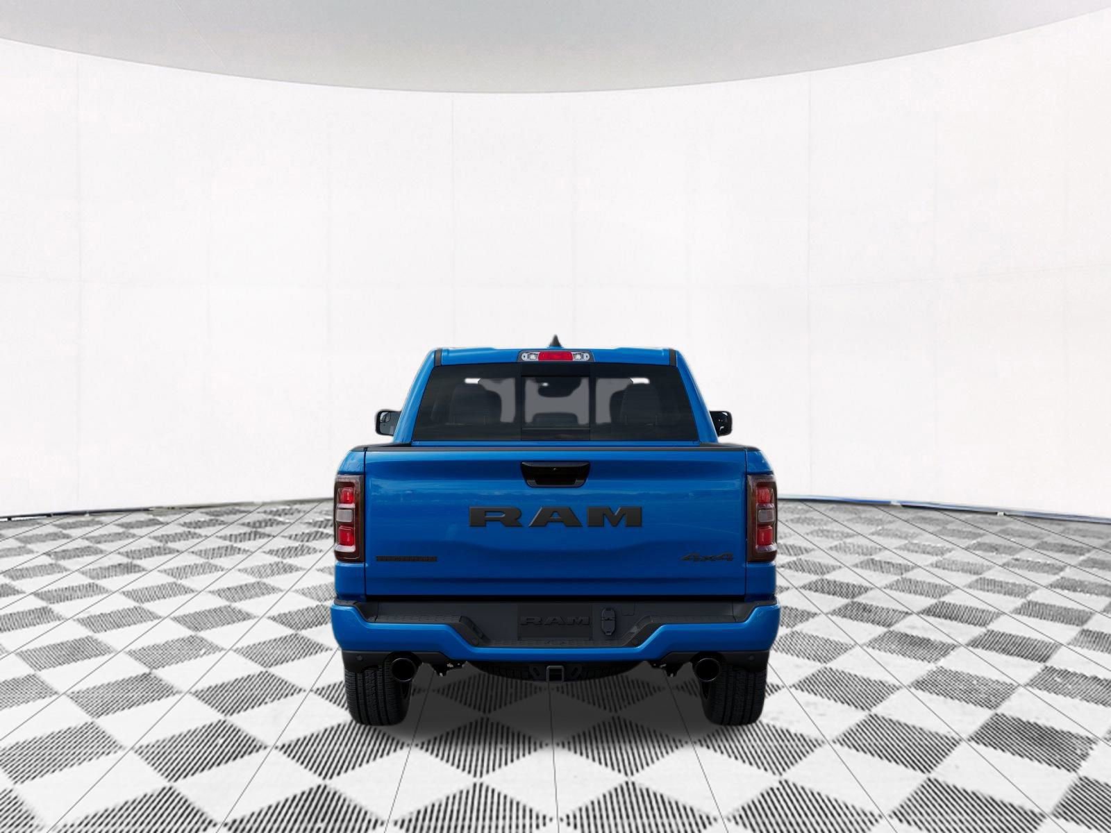 New 2026 RAM 1500 4x4 Crew Cab image 10
