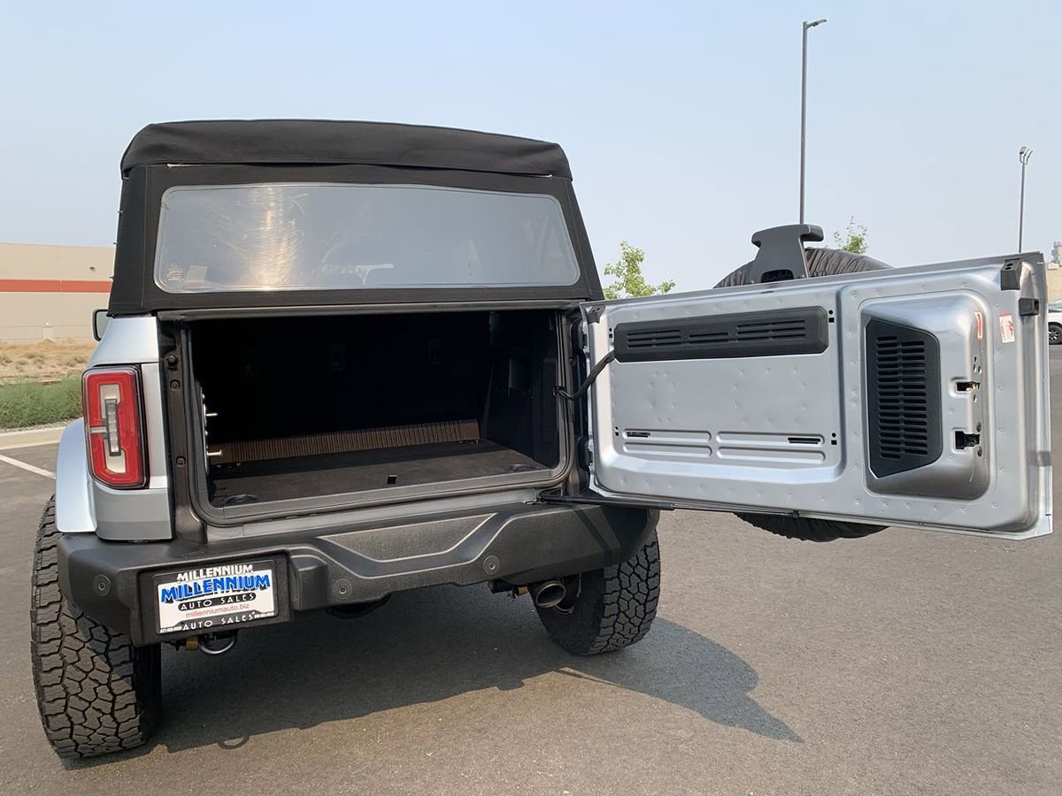 Used 2021 Ford Bronco Outer Banks AWD/4WD image 14