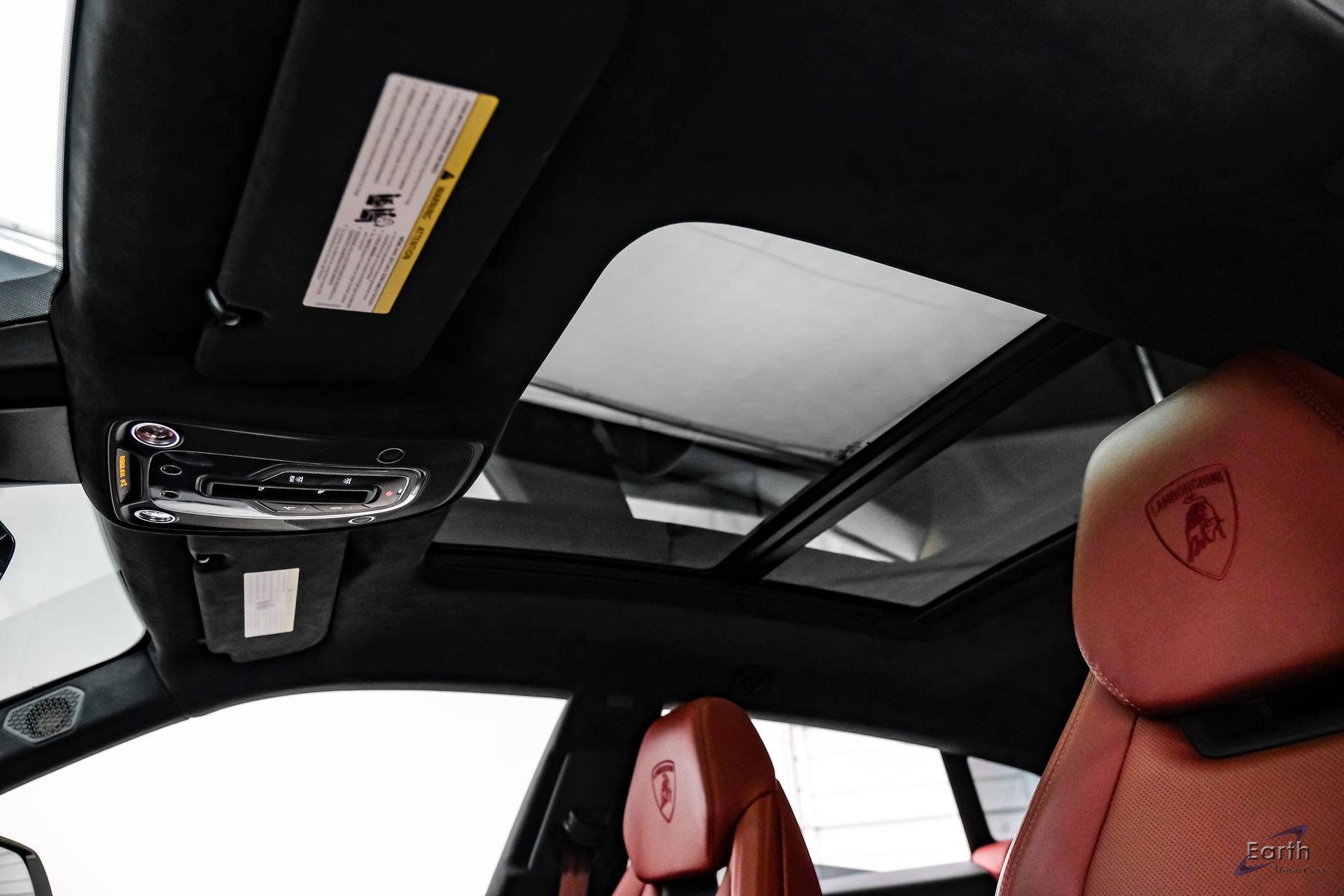 Used 2022 Lamborghini Urus image 39