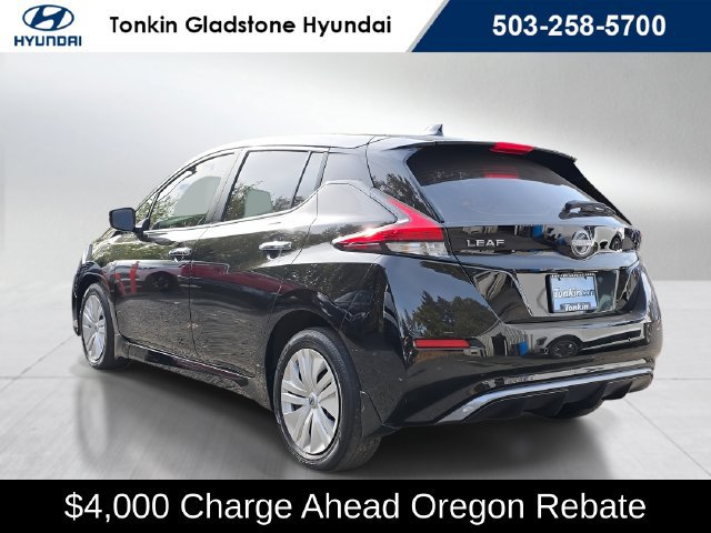 Used 2025 Nissan Leaf S FWD image 5