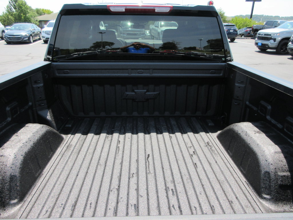 New 2026 Chevrolet Silverado 1500 LT w/ Z71 Off-Road Package AWD/4WD image 13