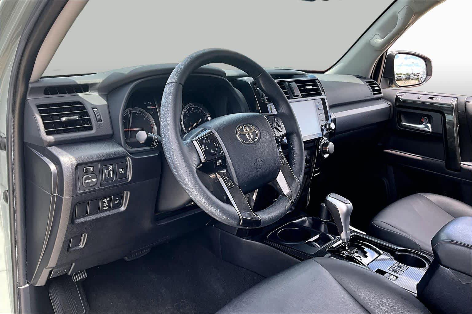 Used 2023 Toyota 4Runner TRD Off-Road Premium w/ Moonroof Package AWD/4WD image 16