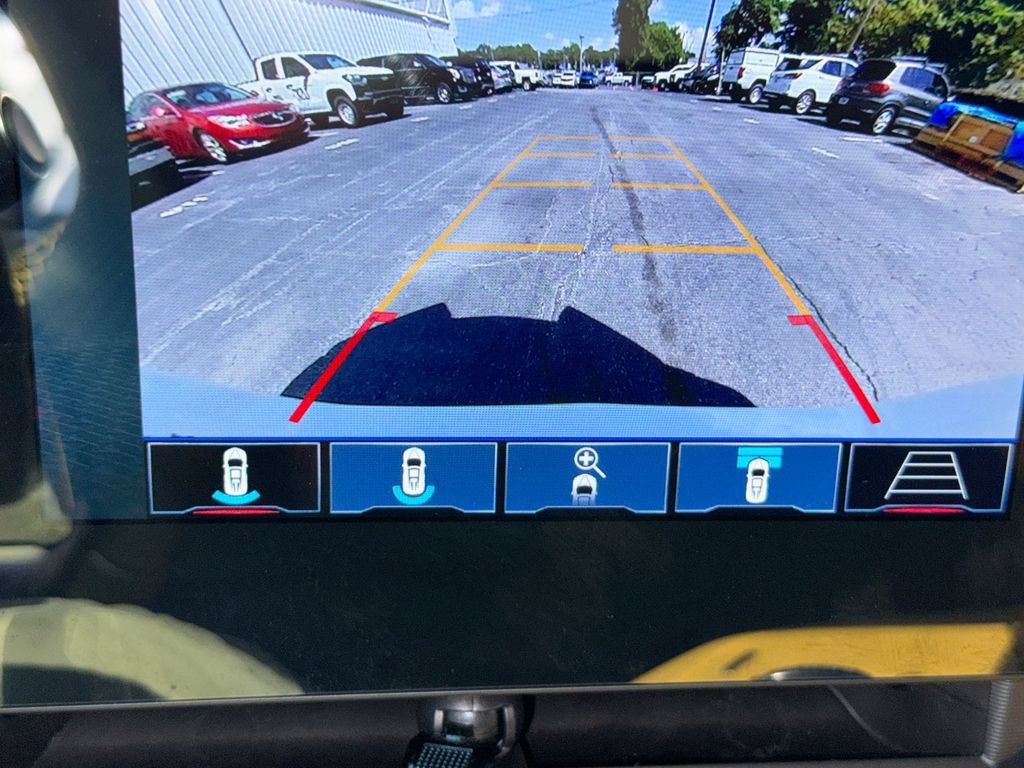 Used 2025 Chevrolet Corvette E-Ray w/ Stealth Interior Trim Package AWD/4WD image 28