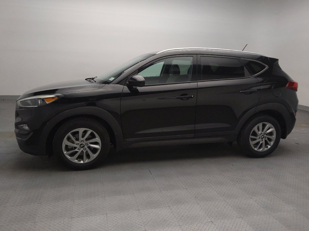 Used 2016 Hyundai Tucson SE w/ Option Group 02 FWD image 2