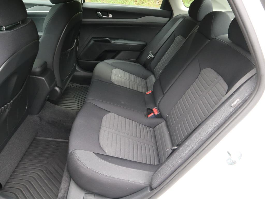 New 2025 Kia K5 LXS image 4