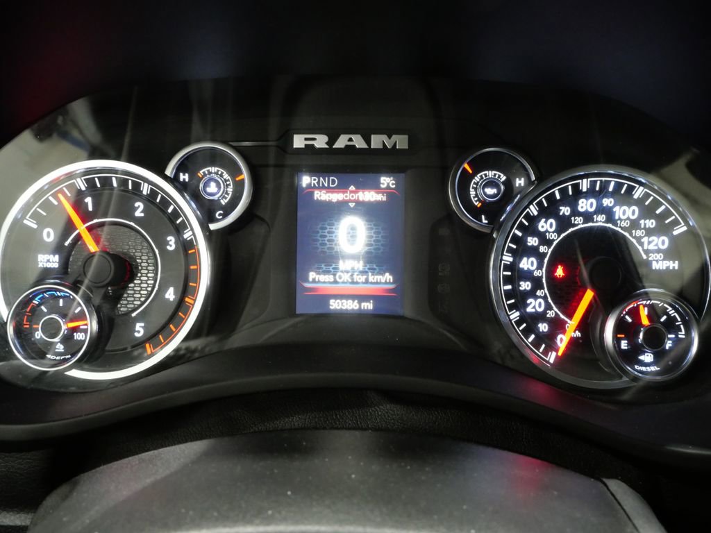 Used 2024 RAM 3500 Big Horn AWD/4WD image 15