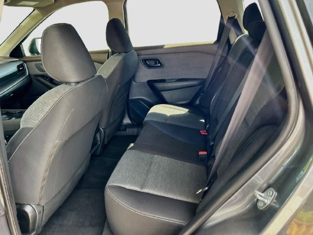 Used 2021 Nissan Rogue S FWD image 17