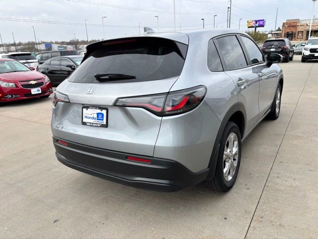 Certified 2023 Honda HR-V LX image 5