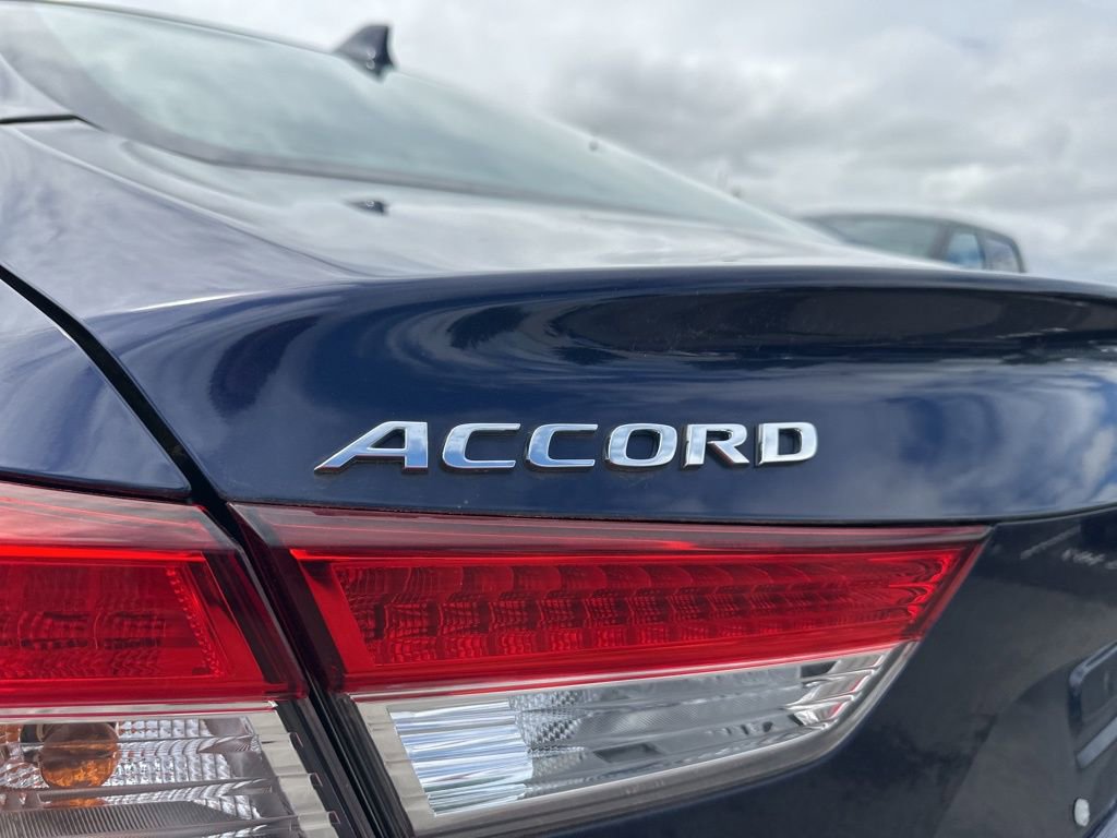 Used 2018 Honda Accord LX image 4