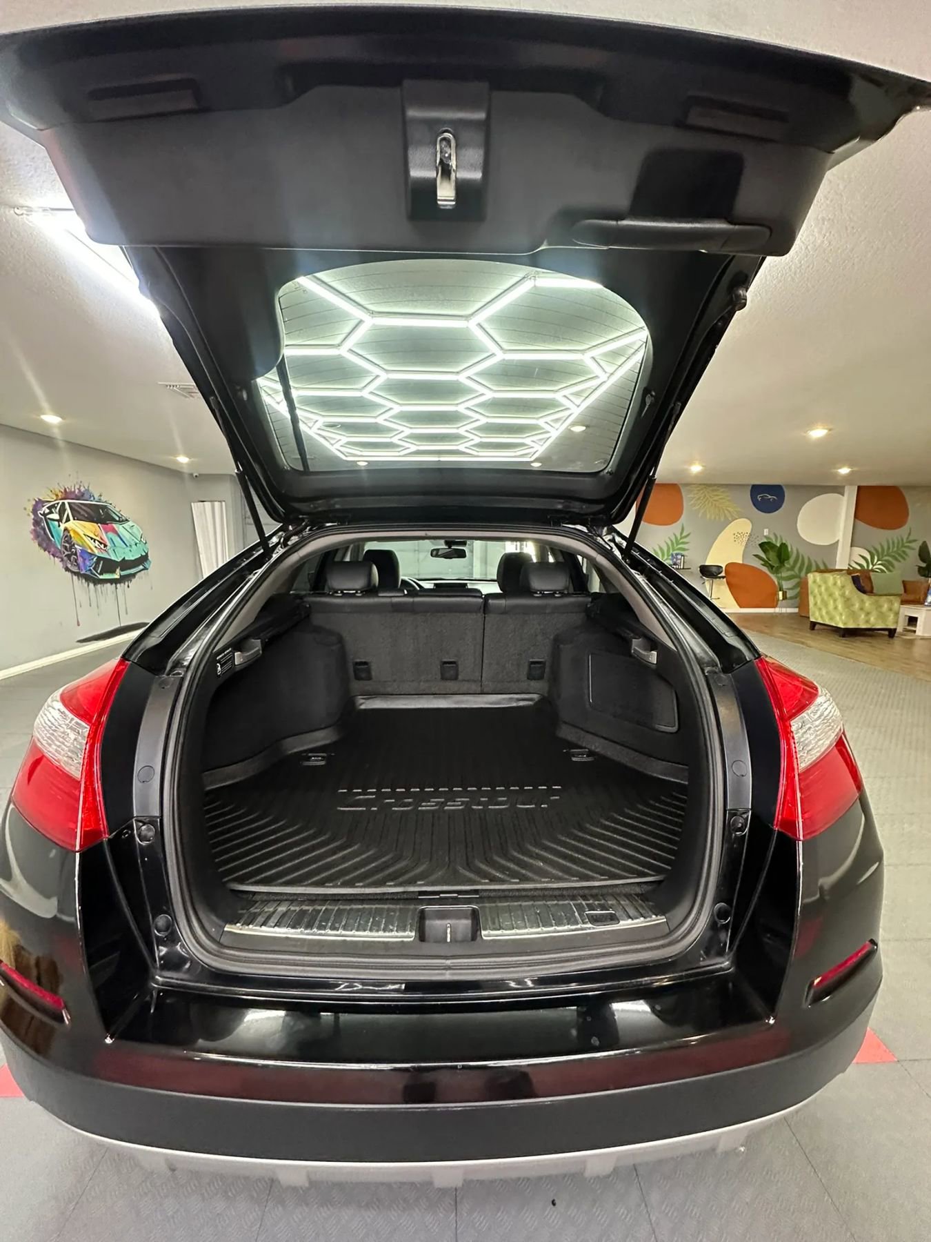 Used 2014 Honda Crosstour EX-L image 23