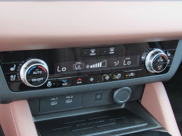 New 2025 Mitsubishi Outlander SEL image 20