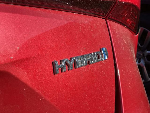 Used 2020 Toyota Prius LE image 9