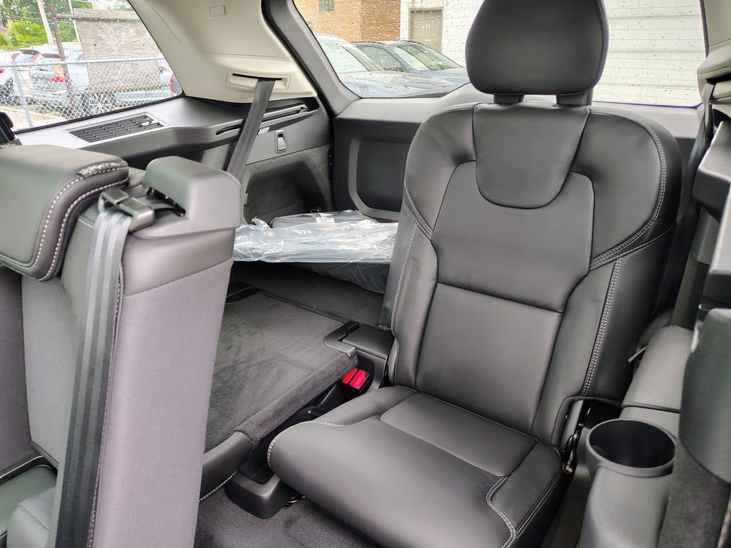 New 2026 Volvo XC90 B6 Ultra w/ Lounge Package AWD/4WD image 20