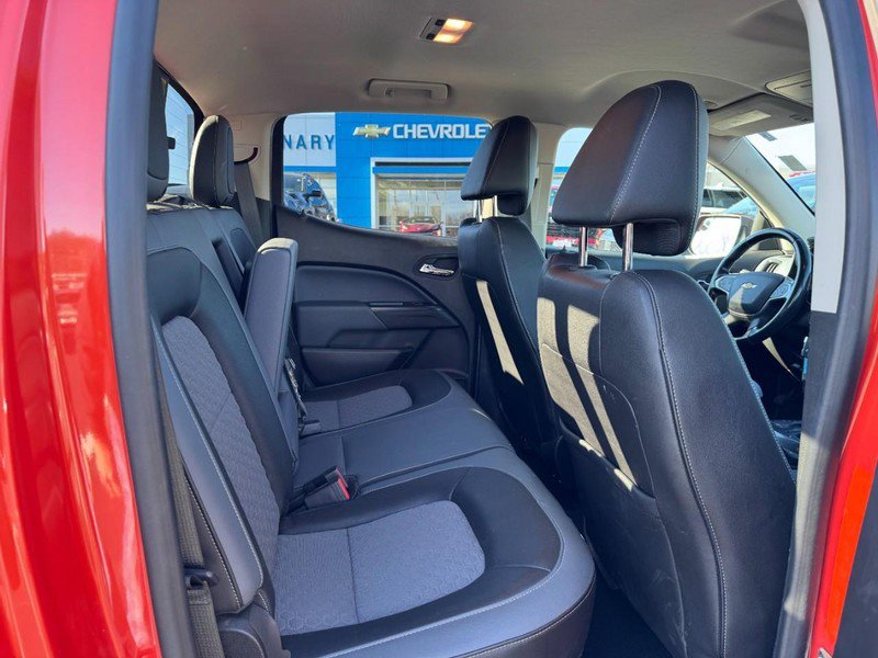 Used 2016 Chevrolet Colorado Z71 image 10