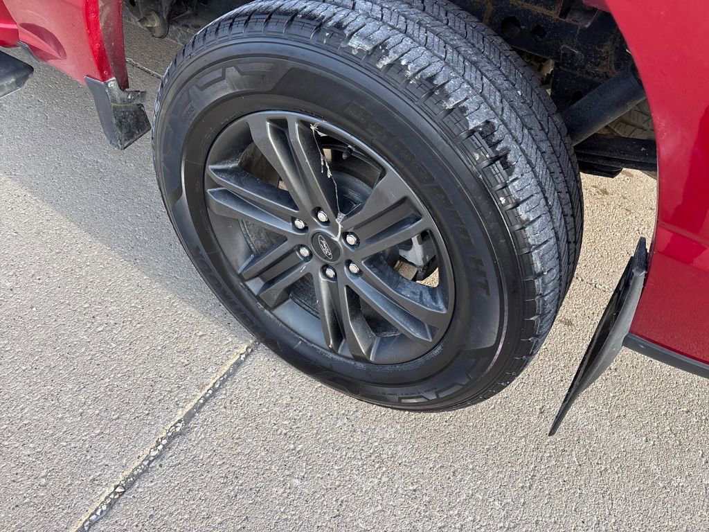 Used 2022 Ford F150 XLT w/ Equipment Group 302A High image 8