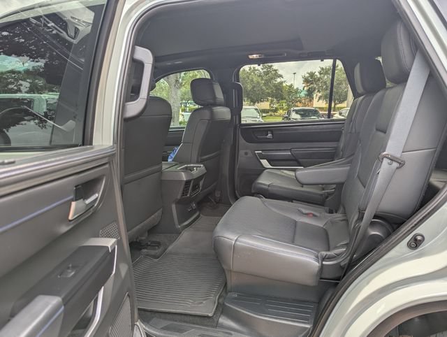 Used 2024 Toyota Sequoia Platinum AWD/4WD image 21