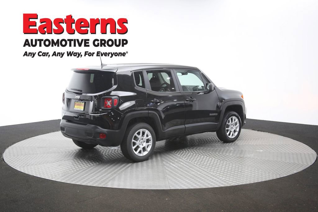Used 2023 Jeep Renegade Latitude AWD/4WD image 41