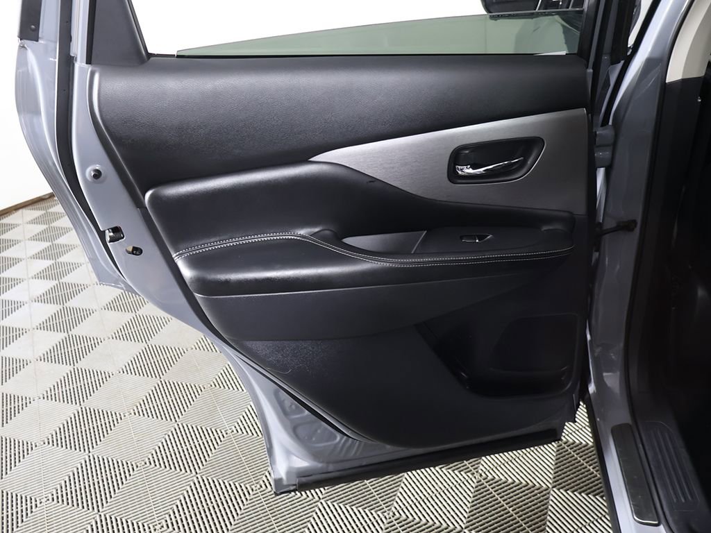 Used 2024 Nissan Murano SL AWD/4WD image 29