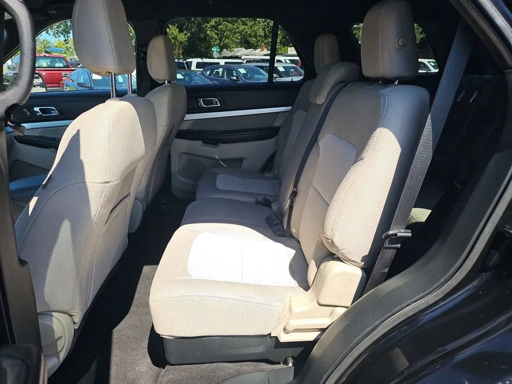 Used 2018 Ford Explorer 4WD image 15